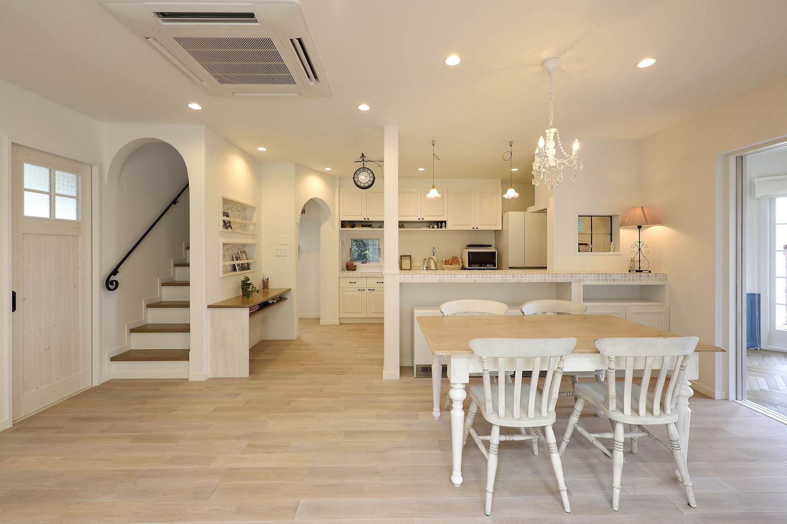 シャビーシックな大人フレンチスタイルのお家