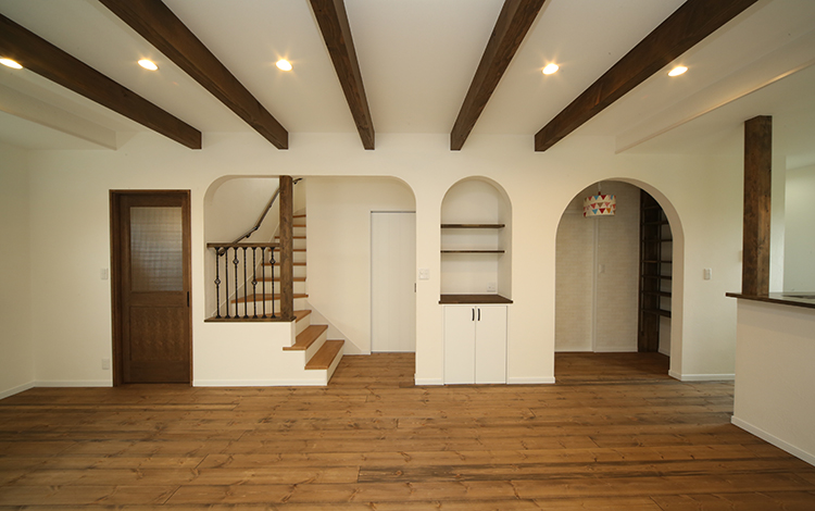 家族の好きを詰め込んだシンプルでかわいいお家